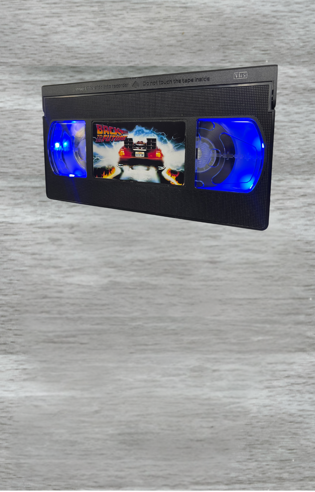 Lámpara decorativa VHS de Regreso al Futuro con iluminación LED azul
